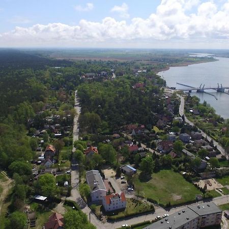 Pokoje Sobie Na Wyspie Гданск Екстериор снимка
